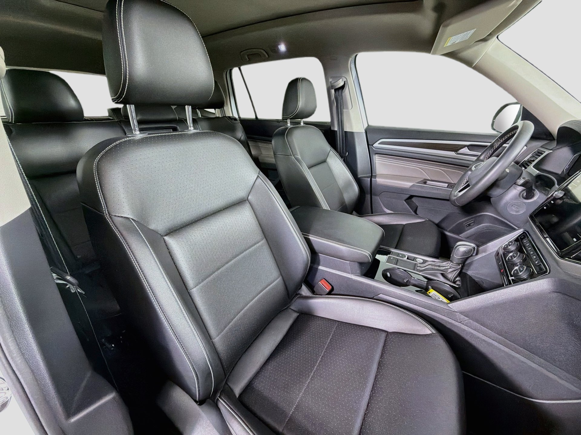 Certified 2023 Volkswagen Atlas SE w/ Panoramic Sunroof Package FWD image 29