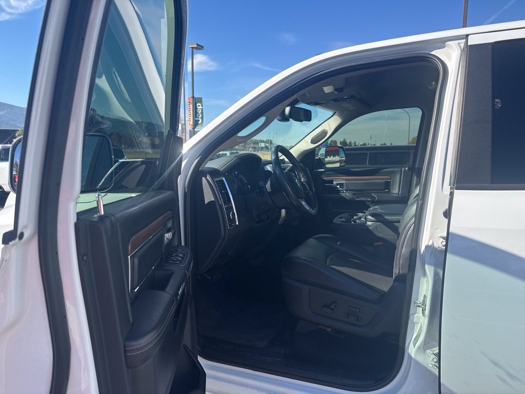 Used 2017 RAM 2500 Laramie AWD/4WD image 10