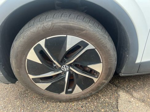 Used 2022 Volkswagen ID.4 Pro S AWD/4WD image 8