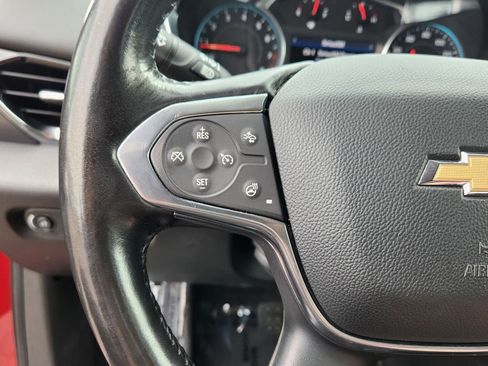 Used 2020 Chevrolet Traverse Premier w/ LPO, Black Accent Package image 8