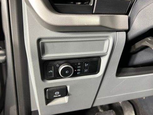 Used 2023 Ford F150 XLT w/ Trailer Tow Package image 17