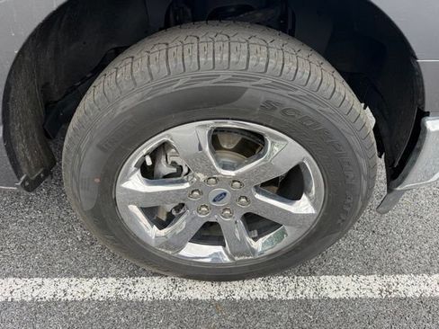 Certified 2023 Ford F150 Lariat w/ Equipment Group 502A High AWD/4WD image 11
