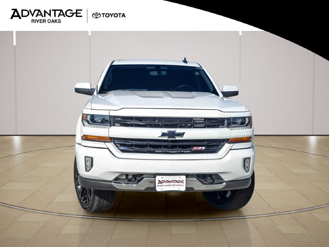 Used 2018 Chevrolet Silverado 1500 LT w/ All Star Edition AWD/4WD image 3