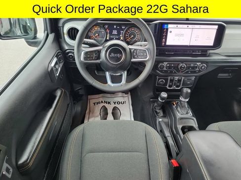 Used 2024 Jeep Wrangler Unlimited Sahara AWD/4WD image 9