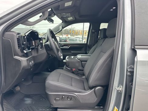 Used 2023 Chevrolet Silverado 1500 RST image 18