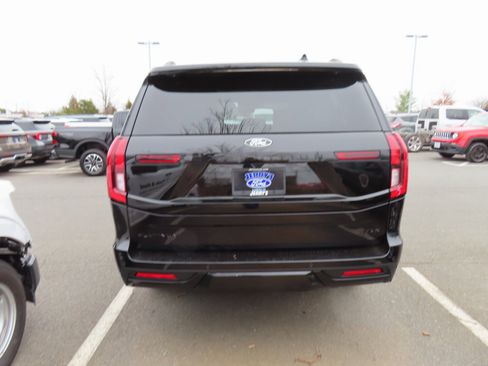 New 2025 Ford Expedition Max Platinum w/ Stealth Appearance Package image 5