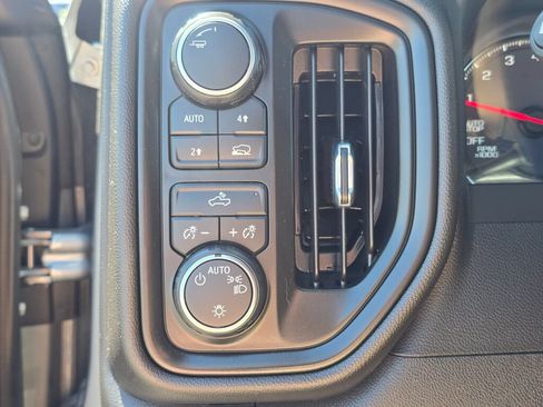 Used 2023 Chevrolet Silverado 1500 W/T w/ Trailering Package AWD/4WD image 22
