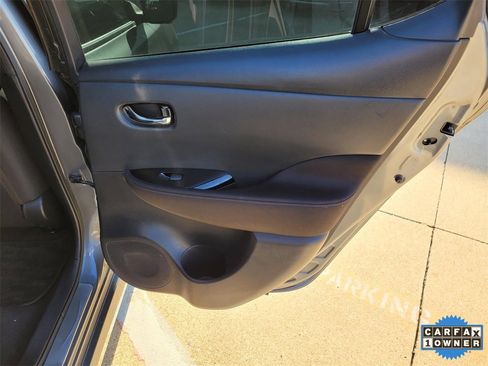 Used 2020 Nissan Leaf SV Plus w/ SV Plus Technology Package image 9