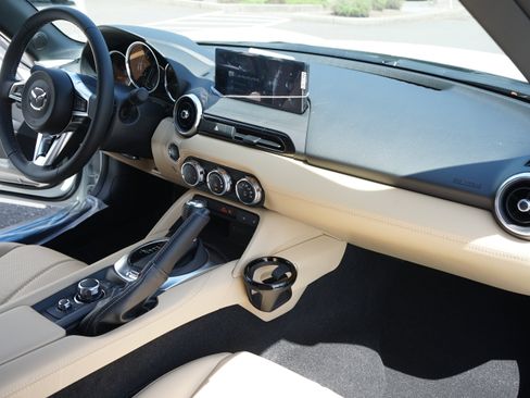 New 2026 MAZDA MX-5 Miata Grand Touring w/ Weather Package RWD image 15