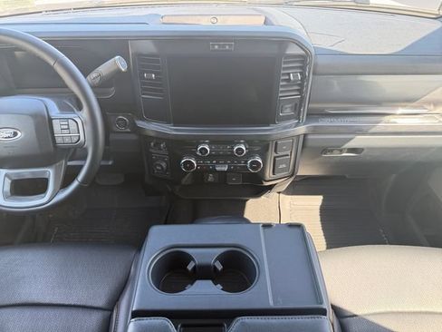 Used 2025 Ford F350 Lariat w/ FX4 Off-Road Package AWD/4WD image 11