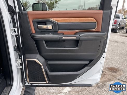 Used 2019 RAM 3500 Limited image 52