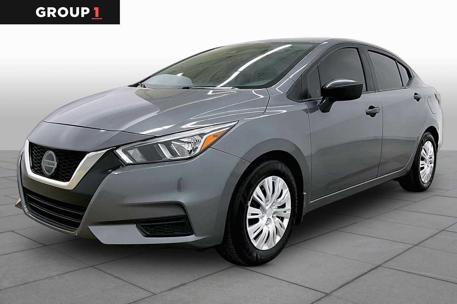 Used 2021 Nissan Versa S FWD image 1