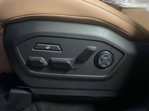 New 2026 Hyundai Santa Fe Calligraphy image 18