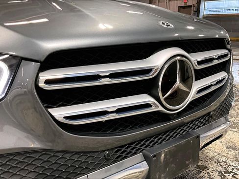 Used 2023 Mercedes-Benz GLE 350 4MATIC image 29