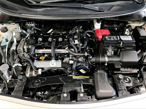 Certified 2025 Nissan Versa SR w/ Trunk Package image 9