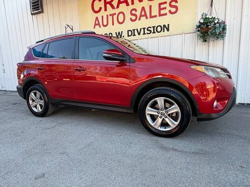 Used 2015 Toyota RAV4 XLE FWD image 2