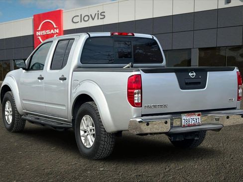 Used 2016 Nissan Frontier SV image 7