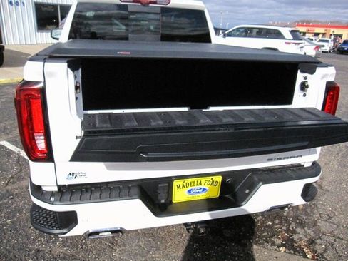 Used 2022 GMC Sierra 1500 Denali w/ Technology Package image 33