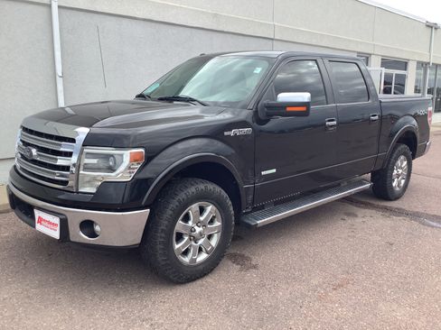 Used 2014 Ford F150 Lariat w/ Equipment Group 502A Luxury AWD/4WD image 2