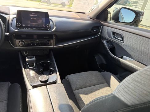 Used 2021 Nissan Rogue S AWD/4WD image 19