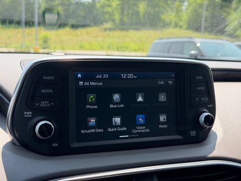 Used 2019 Hyundai Santa Fe SEL AWD/4WD image 9