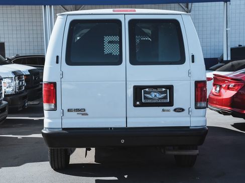 Used 2014 Ford E-150 and Econoline 150 w/ Power Group image 7