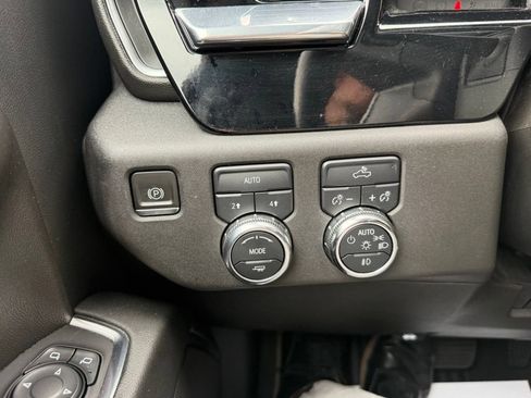 Used 2024 GMC Sierra 1500 Elevation AWD/4WD image 27