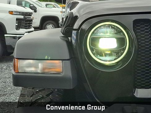 Used 2020 Jeep Wrangler Unlimited Sport AWD/4WD image 11