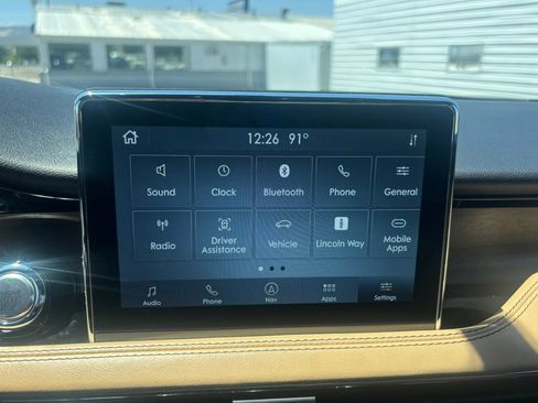 Used 2020 Lincoln Corsair Reserve FWD image 15