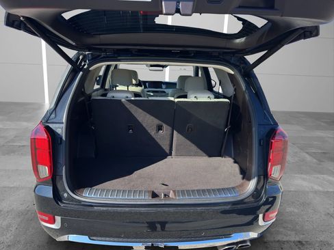 Used 2020 Hyundai Palisade Limited w/ Winter Weather Package image 12