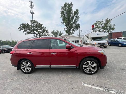 Used 2013 Nissan Pathfinder Platinum w/ Platinum Premium Pkg AWD/4WD image 5