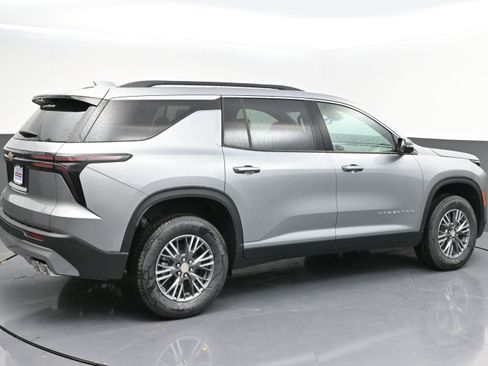 New 2026 Chevrolet Traverse LT FWD image 7