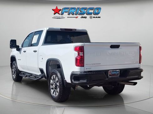 Used 2025 Chevrolet Silverado 2500 Custom w/ Custom Value Package AWD/4WD image 5