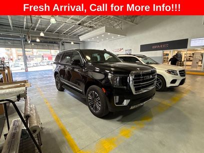Used 2023 GMC Yukon SLT w/ SLT Premium Package