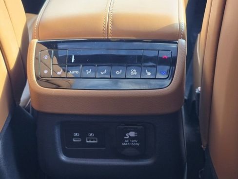 Used 2025 INFINITI QX60 Autograph image 26