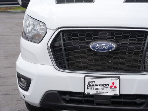 Used 2024 Ford Transit 350 XLT RWD image 9