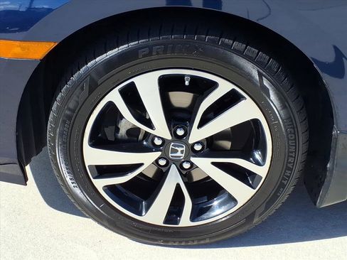 Used 2019 Honda Odyssey Elite image 14