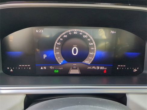 New 2025 Volkswagen Taos SE image 30