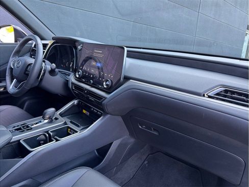Used 2024 Lexus TX 350 FWD w/ Technology Package image 25