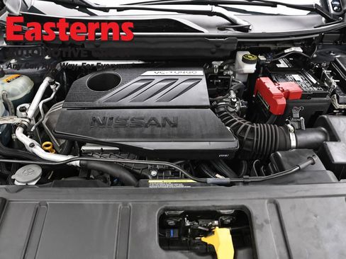 Used 2023 Nissan Rogue S AWD/4WD image 7