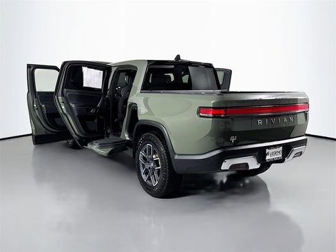 Used 2022 Rivian R1T Launch Edition image 27