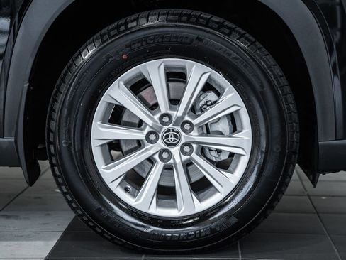 Used 2026 Toyota Grand Highlander XLE image 15