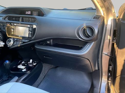 Used 2016 Toyota Prius C One FWD image 16