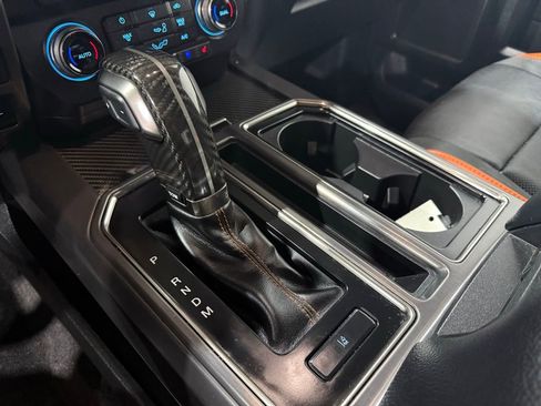 Used 2018 Ford F150 Raptor w/ Equipment Group 802A Luxury image 31