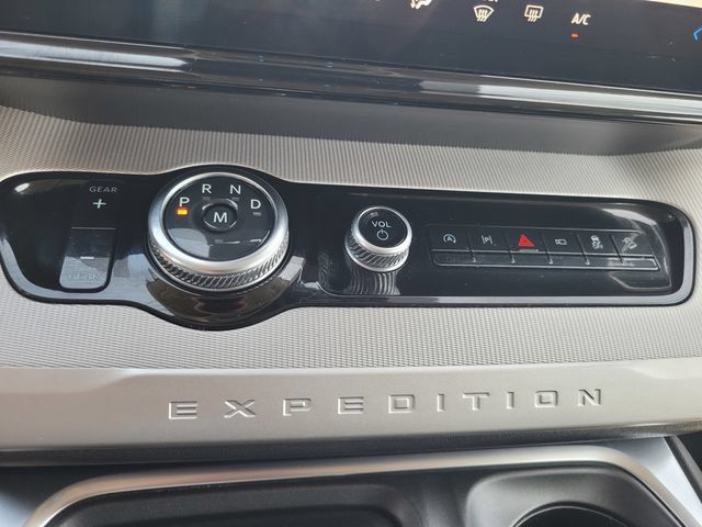 Certified 2025 Ford Expedition Max Active AWD/4WD image 23