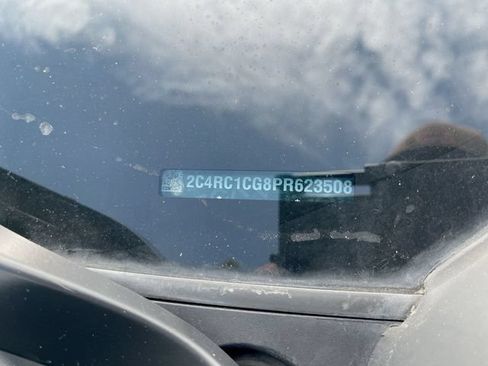 Used 2023 Chrysler Voyager LX FWD image 32