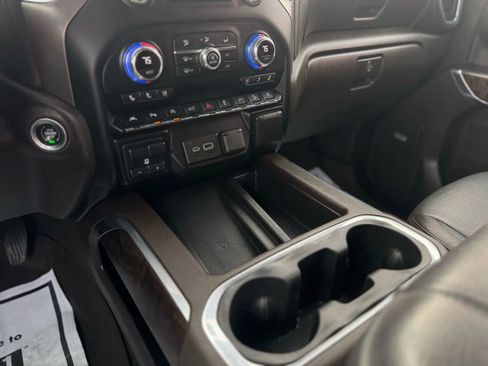 Used 2021 GMC Sierra 1500 Denali w/ Denali Ultimate Package image 10