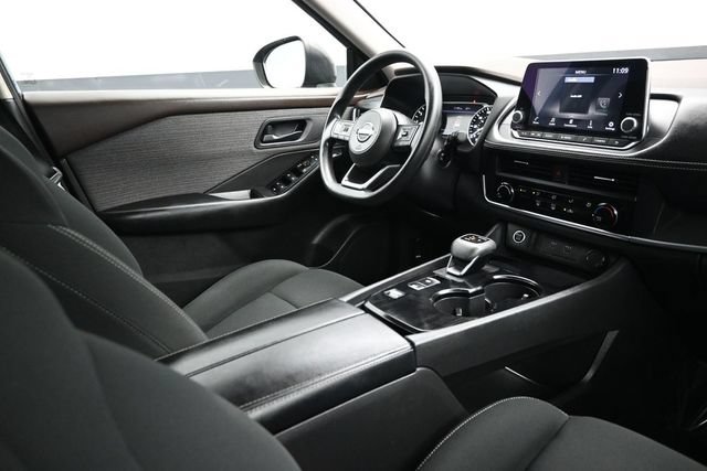Used 2023 Nissan Rogue S FWD image 12