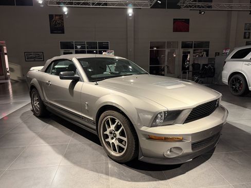 Used 2009 Ford Mustang Shelby GT500 image 3