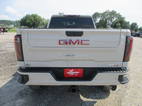 New 2026 GMC Sierra 2500 AT4 w/ AT4 Premium Plus Package AWD/4WD image 6